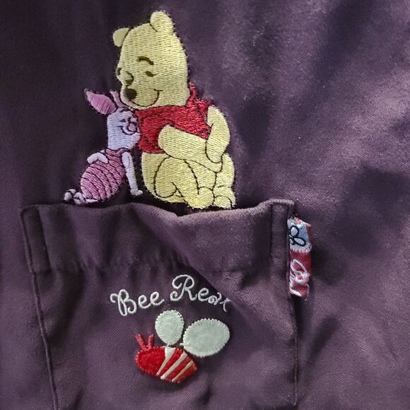 Disney Womens Button Up Blouse Red Size XL 100% Polyester Long Sleeve Pooh - Picture 8 of 12